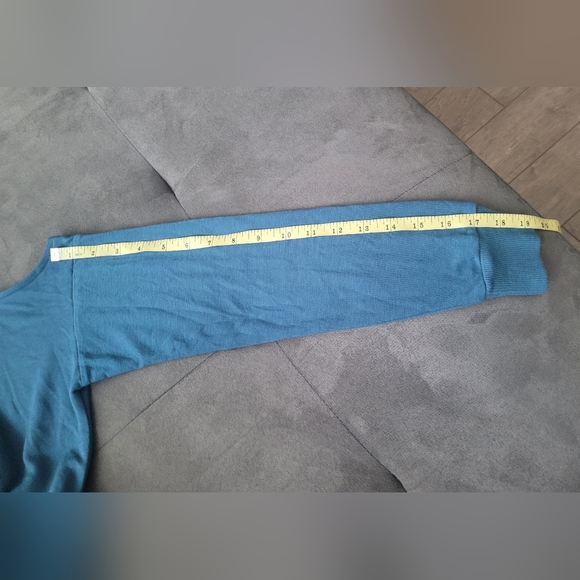 Athleisure Fall Cold-shoulder Long Sleeve Sweater Tunic Size Small - Picture 9 of 9